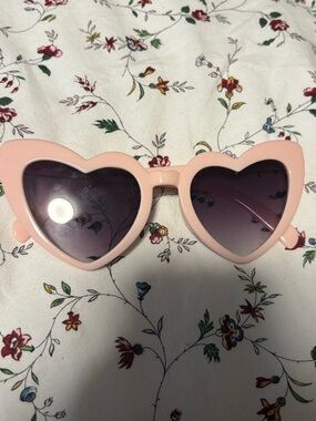 Pink Heart-Shaped Sunglasses